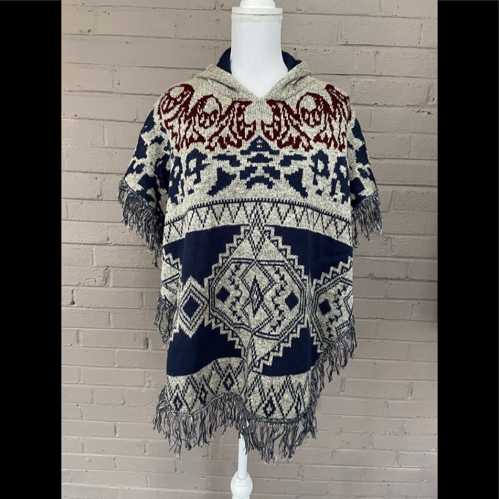 Baciano Hooded knit Poncho  M